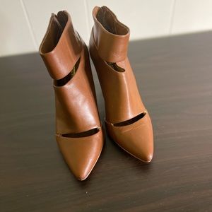 Women’s heels